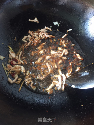 肉丝炒豆皮的做法步骤：1
