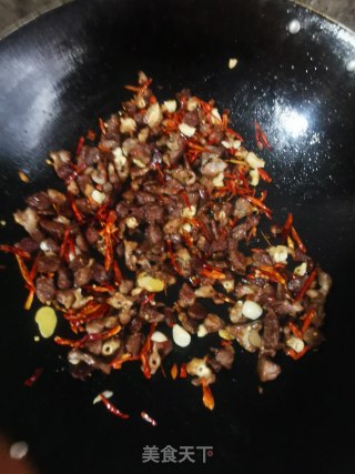 啤酒爆炒“格兰肉”的做法步骤：5