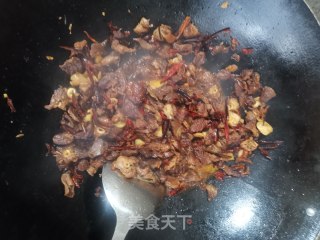 啤酒爆炒“格兰肉”的做法步骤：10