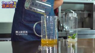 教你调好喝的气泡水，波波青柠气泡茶的做法步骤：5