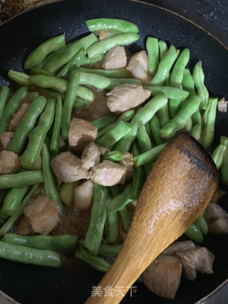 四季豆焖肉的做法步骤：4