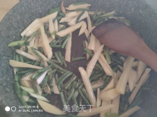 豇豆土豆条的做法步骤：5