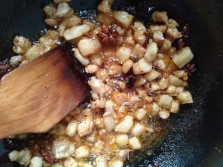 毛豆炖五花肉的做法步骤：5