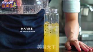 网红气泡水，火龙百香气泡茶，只需9步！的做法步骤：8
