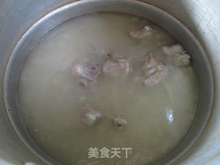 薏米仁冬瓜排骨汤的做法步骤：5