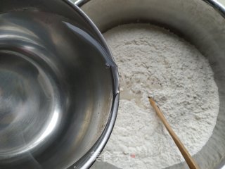 带冰花的油煎包的做法步骤：9