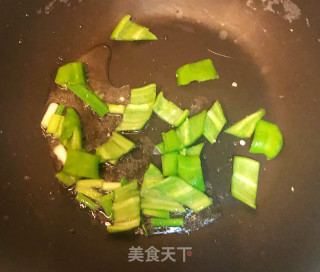 山药炒裙带菜！的做法步骤：4