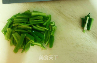 凉拌银耳的做法步骤：2