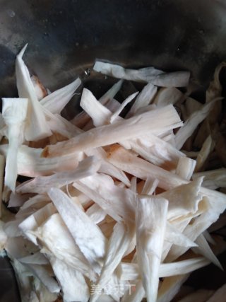 香酥椒盐杏鲍菇的做法步骤：2