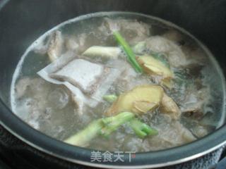 冬瓜排骨汤的做法步骤：3