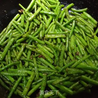 干煸豇豆的做法步骤：5