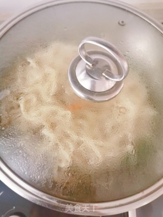 家庭版焖面，让你几分钟就一大碗，口水流了吗的做法步骤：9