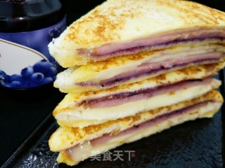 蓝莓西多士的做法步骤：1