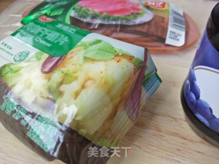 蓝莓西多士的做法步骤：2