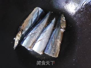 香煎秋刀鱼的做法步骤：5