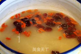 红枣枸杞黑小米粥的做法步骤：5