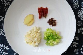炝莲白的做法步骤：2