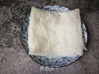 海带生菜炖土豆粉的做法步骤：2