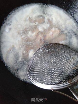 可乐鸡翅的做法步骤：3