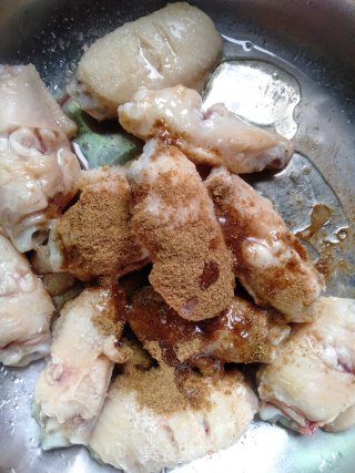 可乐鸡翅的做法步骤：4