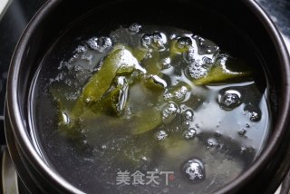 韩式大酱汤的做法步骤：2