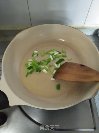 素鸡豆腐炒荷兰豆的做法步骤：5
