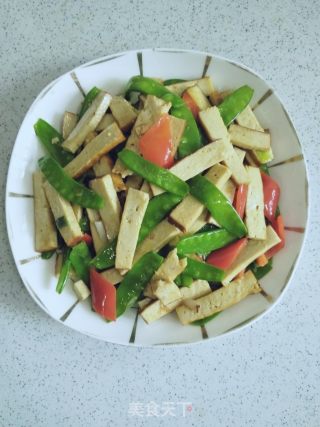 素鸡豆腐炒荷兰豆的做法步骤：9