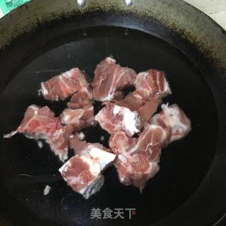 番茄龙骨汤的做法步骤：3