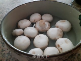 炒口蘑的做法步骤：1