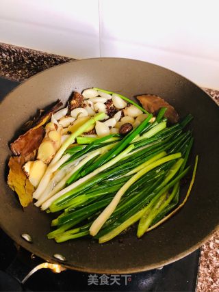 十三香小龙虾的做法步骤：7