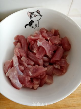 牙签肉的做法步骤：1