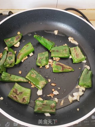 虎皮尖椒的做法步骤：7