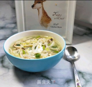 蟹黄菇鸡蛋汤的做法步骤：8