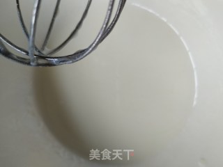 海绵蜂蜜蛋糕杯的做法步骤：5