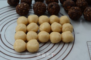 KITTY五仁月饼的做法步骤：5