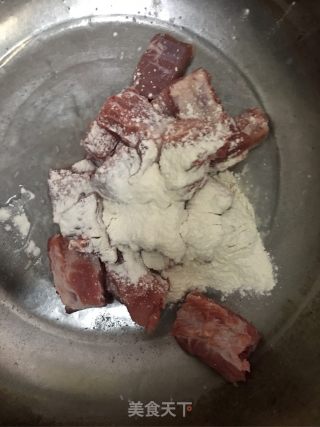 焖奥尔良排骨的做法步骤：2