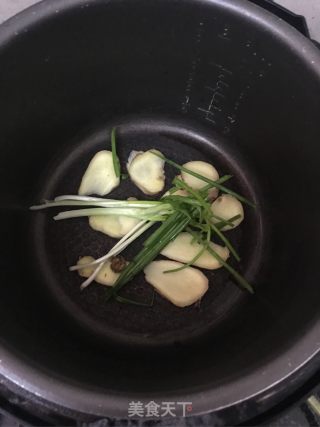 焖奥尔良排骨的做法步骤：6