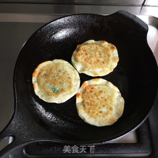 饺子皮韭菜小饼的做法步骤：6