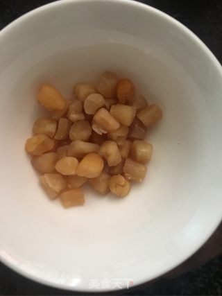 酿苦瓜煲瑶柱的做法步骤：4