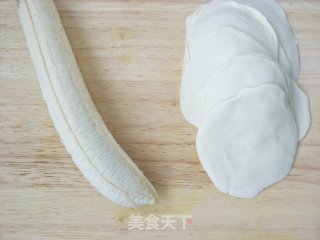 油炸脆皮香蕉的做法步骤：2