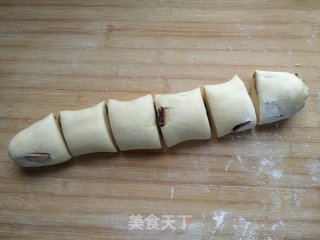 玉米面、白面枣馒头的做法步骤：14