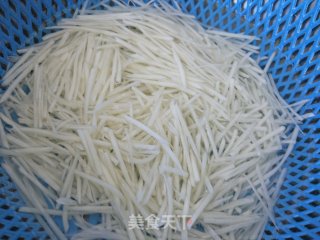 酸辣土豆丝的做法步骤：4