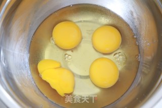 老式蛋糕的做法步骤：1