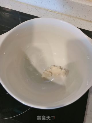 猪油花生酱拌面的做法步骤：1