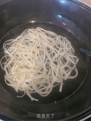 猪油花生酱拌面的做法步骤：4