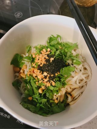 猪油花生酱拌面的做法步骤：6