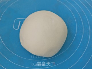 油炸豆沙饼的做法步骤：2