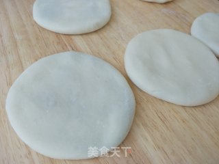 油炸豆沙饼的做法步骤：7