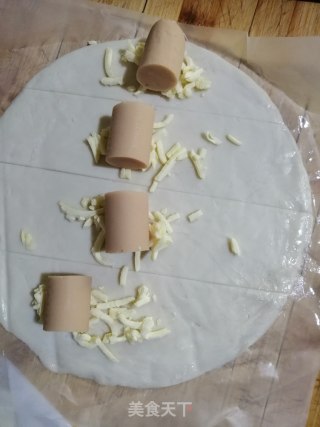 芝士香肠卷的做法步骤：4