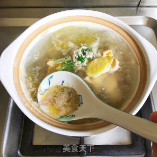 菌菇鸡汤的做法步骤：3